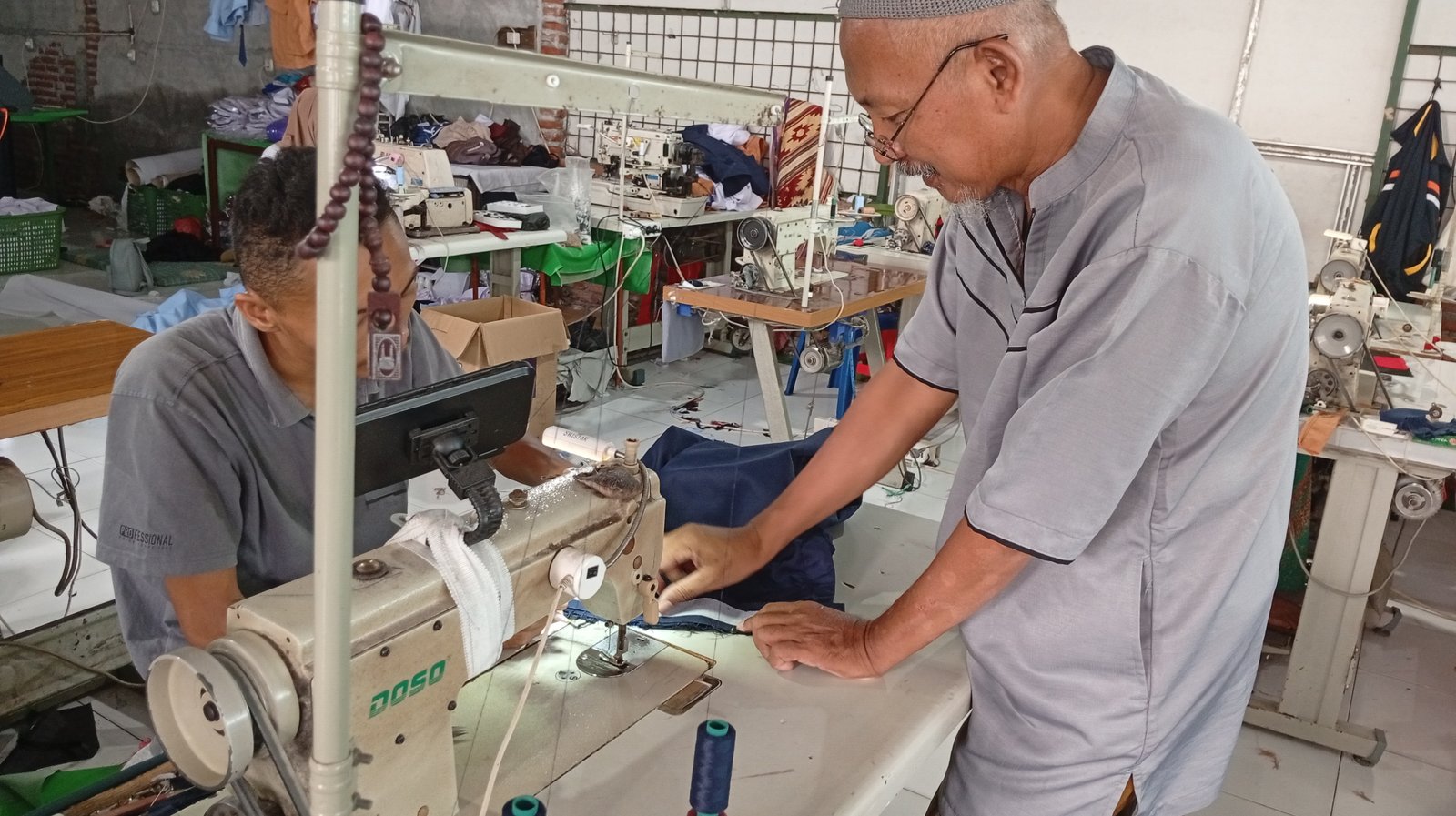 jasa pembuatan seragam kantor