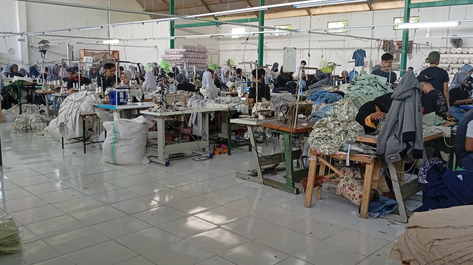 konveksi kemeja pabrik konveksi kemeja pabrik